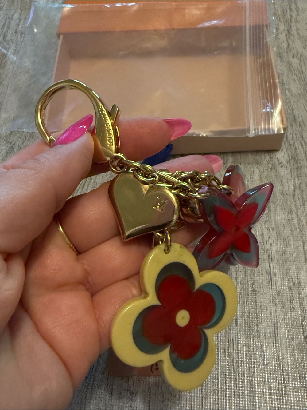 💎AUTHENTIC Louis Vuitton key charm💎 - Picture 11 of 14